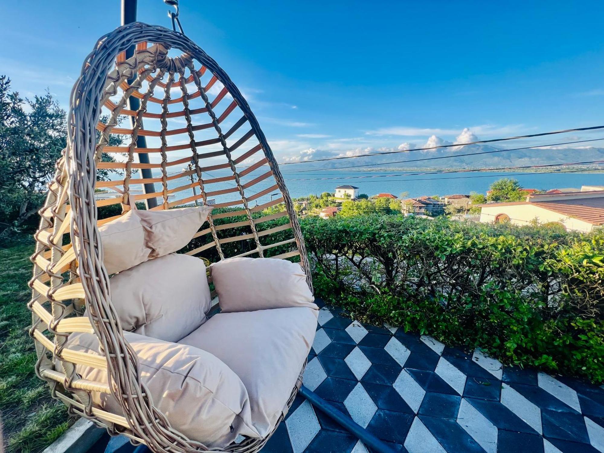 Iart Residence Shiroka Ngoại thất bức ảnh